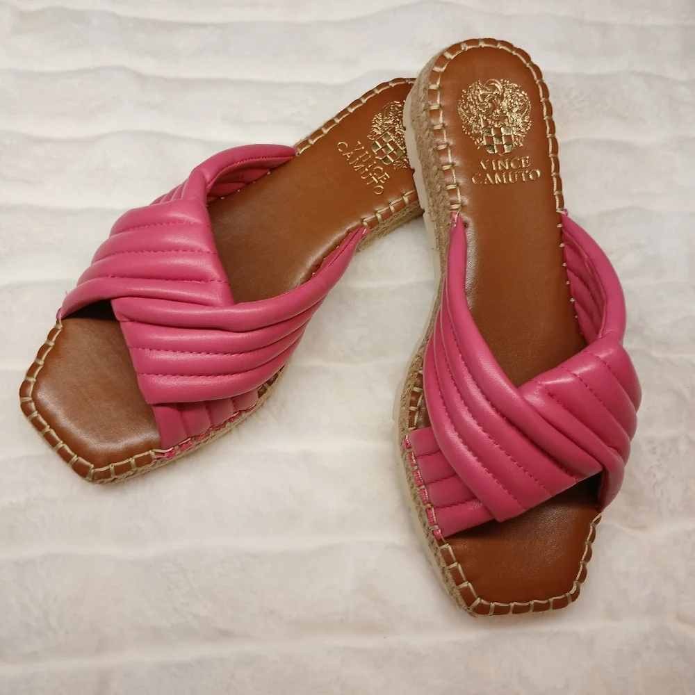 NWOT-Vince Camuto Women’s Pink Leather Slide Sandals Size 8 | - Picture 4 of 9